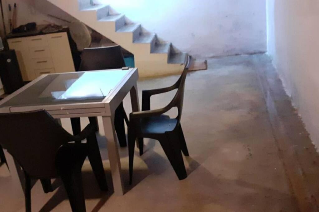Charmante Petite Maison Шарлевиль-Мезьер Экстерьер фото